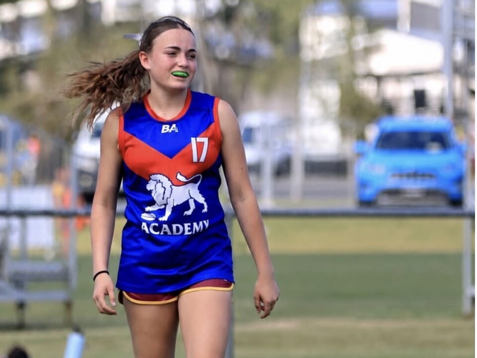 Mollie Wolf — AFL, touch, track & flag football athlete